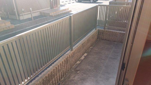 バルコニー　類似画像・現況優先