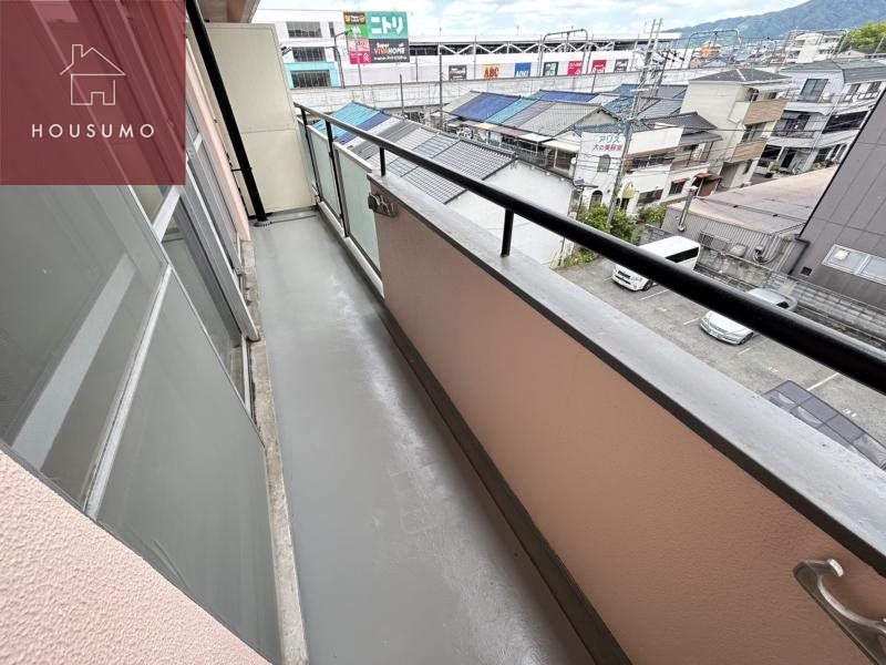 バルコニー　同施工会社・同型モデルの室内です。（参考写真・イメージ写真）