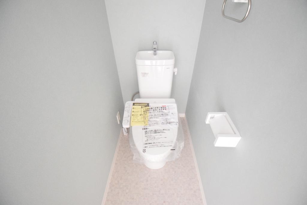 トイレ　シャワー付トイレ