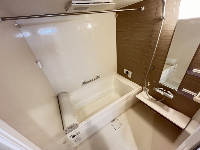 バス・シャワールーム　お風呂で日々の疲れを落としましょう