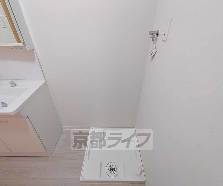 その他設備　室内洗濯機置き場ありで、脱衣・洗濯が室内でできます。