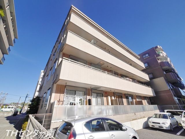 建物外観　★駅徒歩3分です♪★