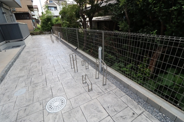 その他　サイクルスタンド