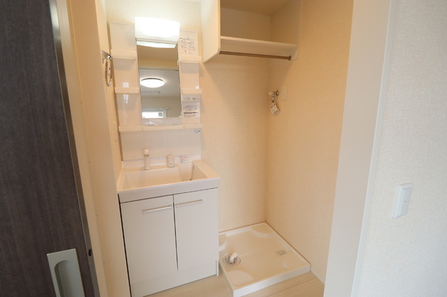 洗面設備　洗髪洗面化粧台