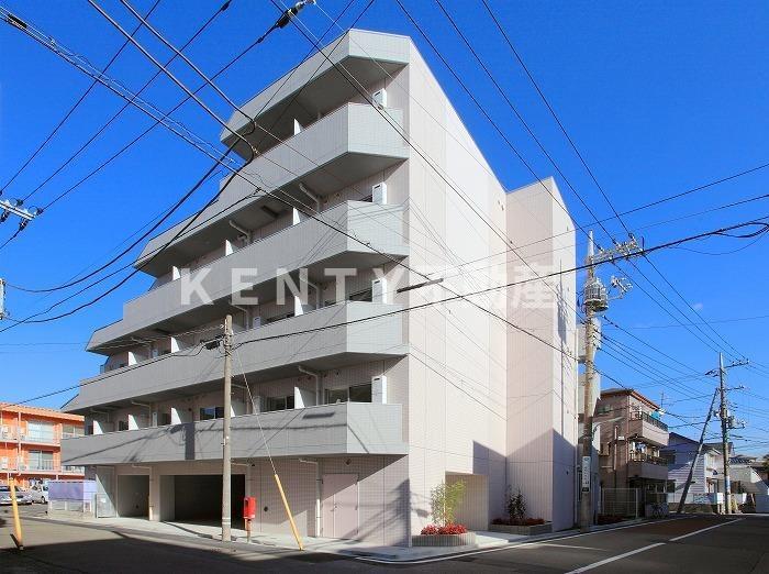 建物外観　落ち着いた雰囲気の外観です