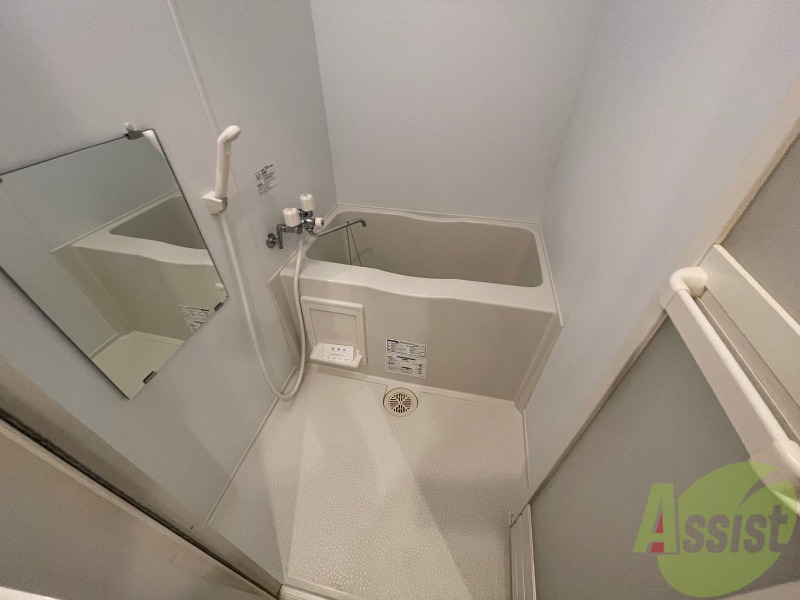 バス・シャワールーム　お風呂です！一日の疲れを癒してくださいね！