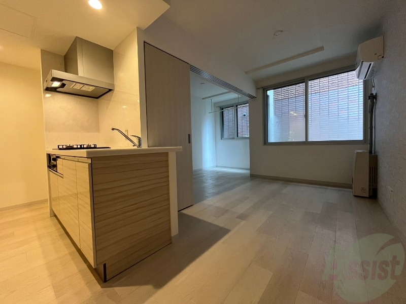 居室・リビング　広くてキレイなお部屋が広がっていて、充実した生活が送れそう。