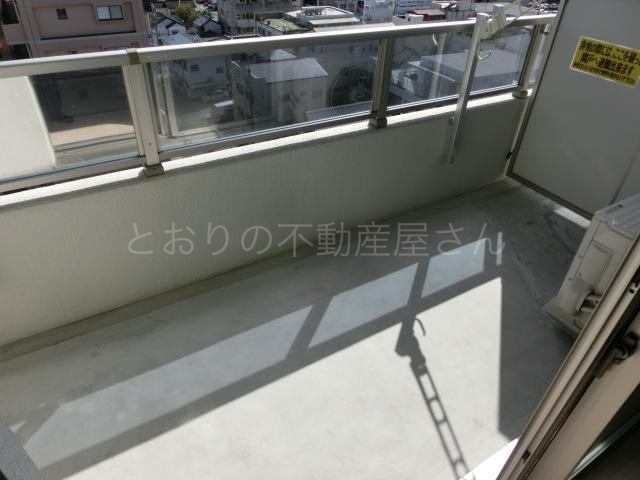 バルコニー　バルコニースペース