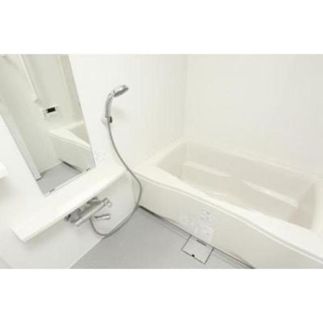 バス・シャワールーム　※写真は同タイプ住戸です。