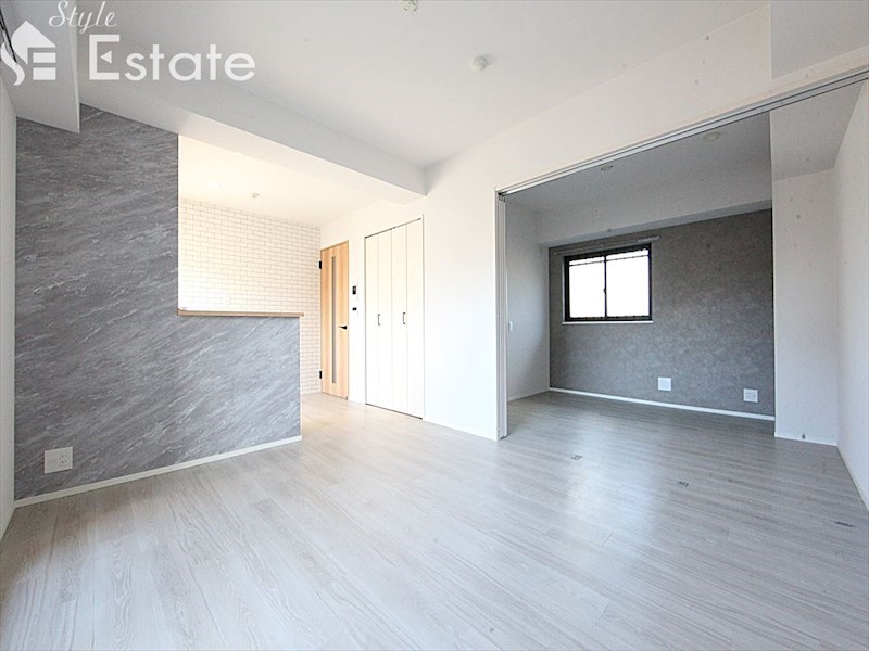 居室・リビング　内装