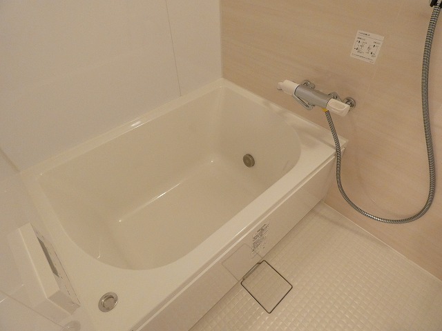 バス・シャワールーム　バス※別部屋参考写真