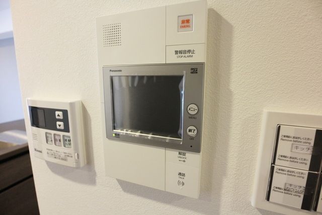 セキュリティ　★モニター付きインターホン★