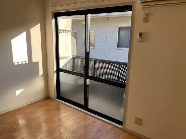 居室・リビング　洋室