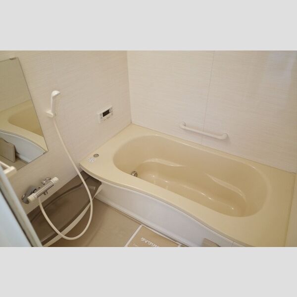 バス・シャワールーム　一坪浴室