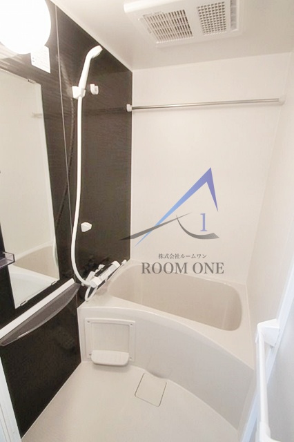 バス・シャワールーム　お風呂です。