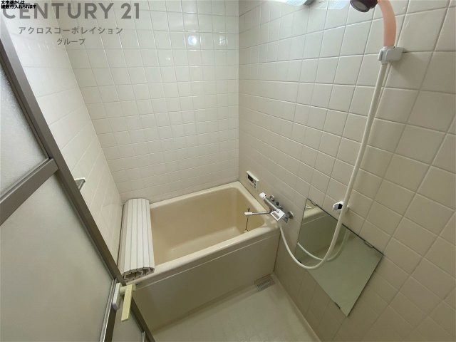 バス・シャワールーム　清潔感のある浴室です！