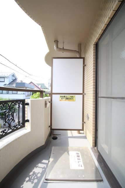 バルコニー　バルコニーがあります