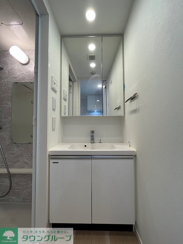 洗面設備　※参考写真