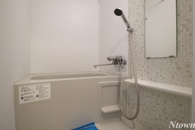 バス・シャワールーム　お風呂で日々の疲れを落としましょう