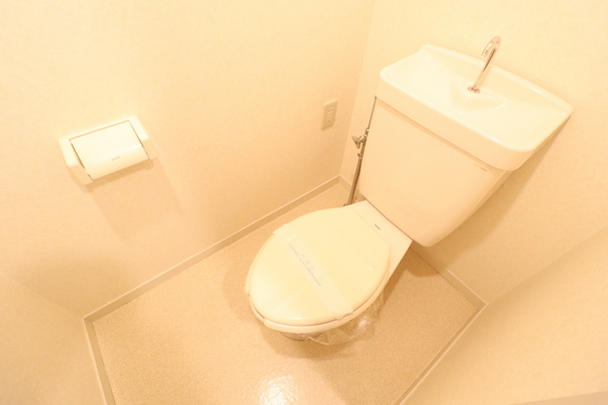 トイレ　※別号屋の写真です