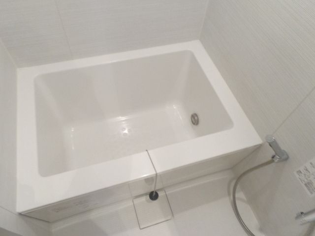 バス・シャワールーム　ゆったりサイズバス