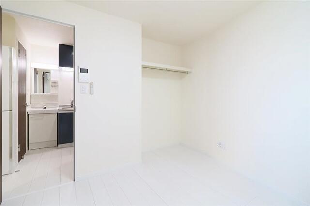 居室・リビング　?