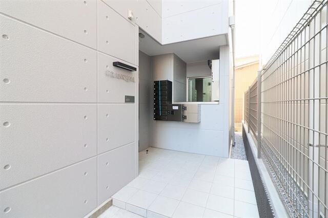 エントランス　?