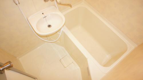 バス・シャワールーム　お風呂は一番の寛ぎ空間ですね。