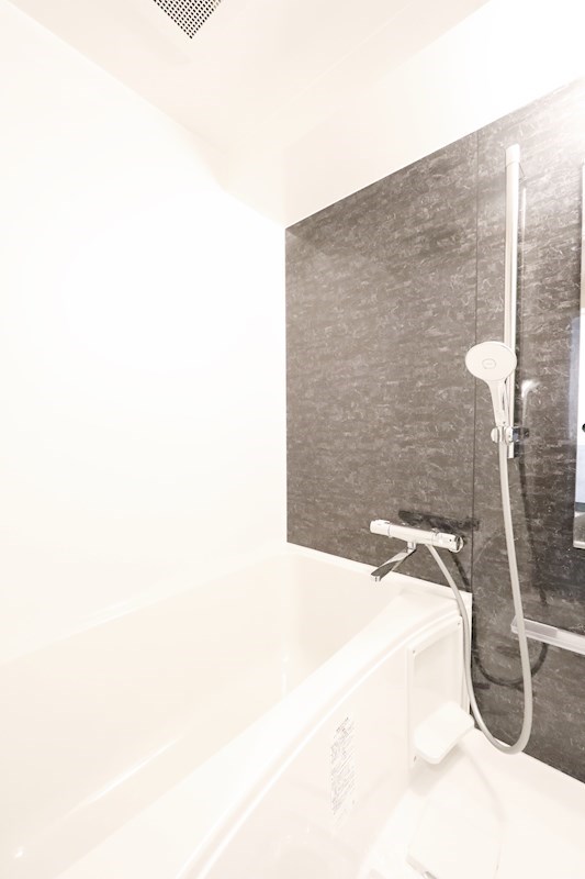 バス・シャワールーム　バスルーム