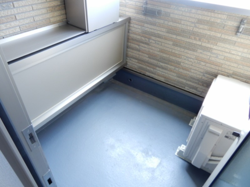 バルコニー　図面と現状に相違がある場合には現状を優先