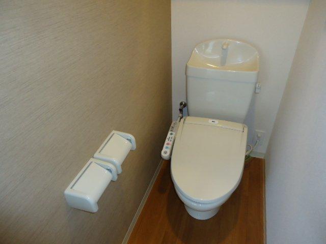 トイレ　トイレ