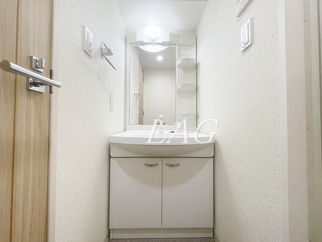 洗面設備　洗面台です。