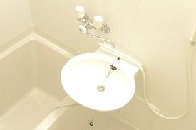 洗面設備　設備・使用は号室により異なる為、現況を優先いたします。