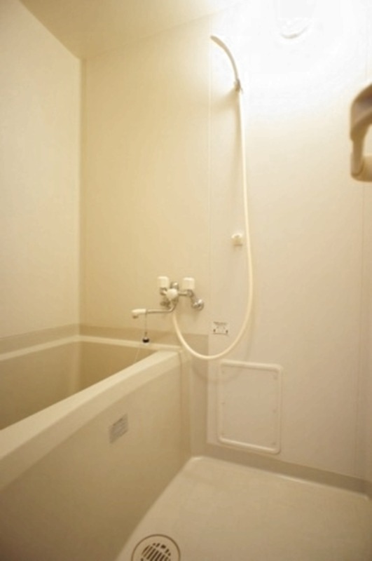 バス・シャワールーム　図面と現状が相違がある場合には現状を優先．．．