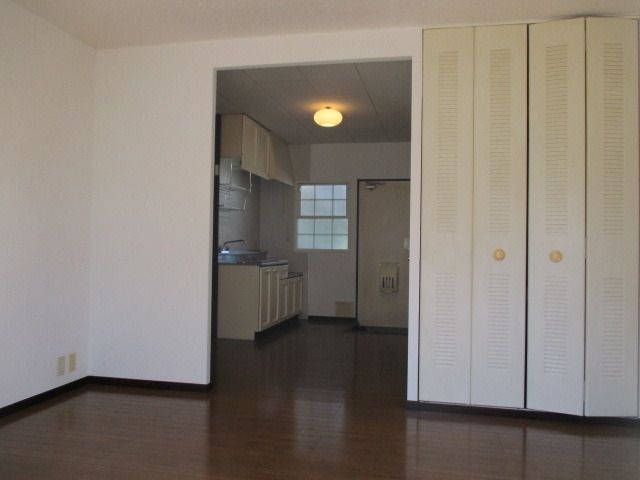 居室・リビング　★お部屋探しは株式会社タウンハウジング東京まで★