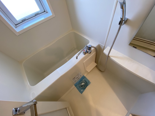 バス・シャワールーム　一日の疲れを癒してくれる大事な場所。