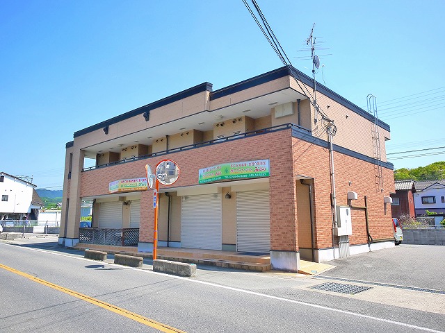 建物外観　きれいな外観です