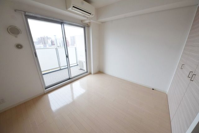 居室・リビング　別号室　参考写真