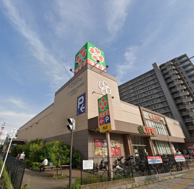 スーパー　ライフ堺駅前店・何でも揃う♪♪（スーパー）まで714m
