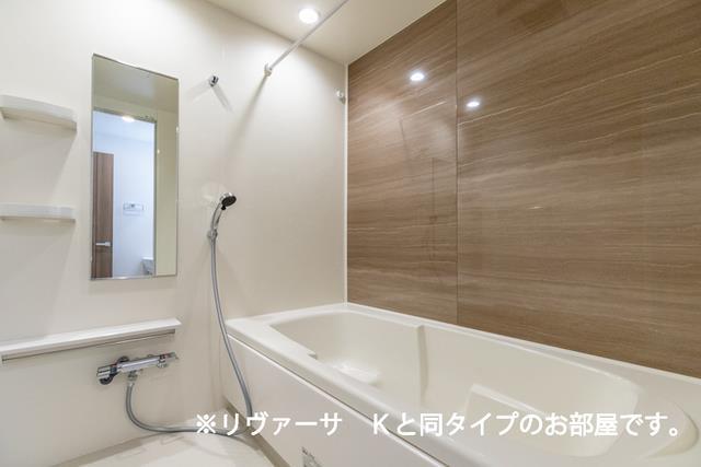 バス・シャワールーム　一坪サイズです。