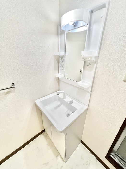 洗面設備　同系タイプ