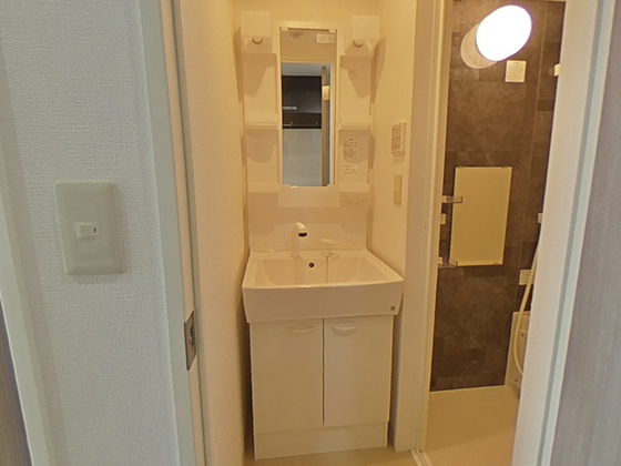 洗面設備　※別部屋の写真です