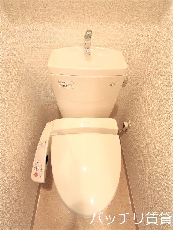 トイレ　画像は別号数の為、現状優先となります。