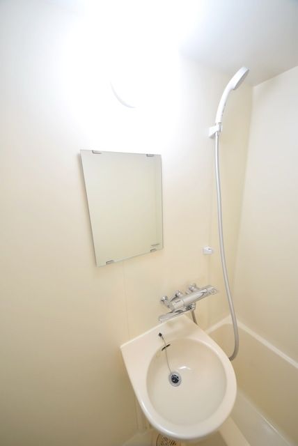 洗面設備　★洗面台つきです★