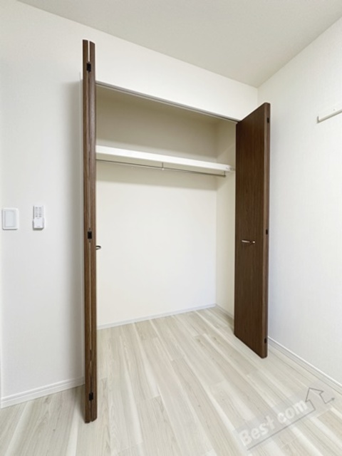 収納　同施工会社の同仕様写真です。