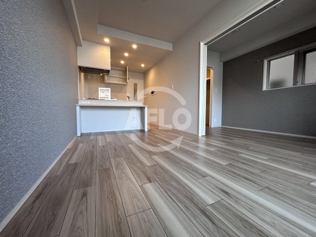 居室・リビング　スプランディッド江坂III　リビング