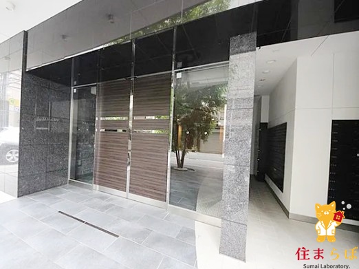 エントランス　共用部の印象も大切に