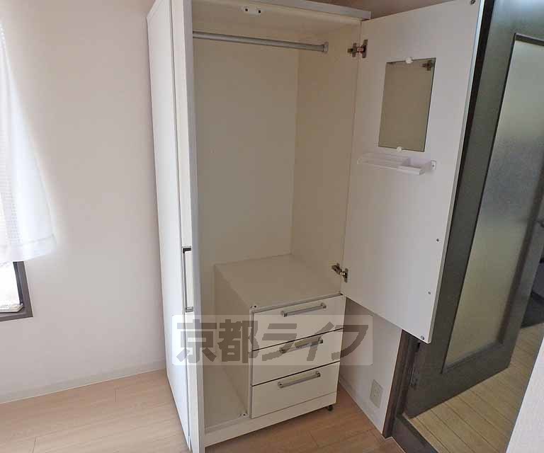 収納　収納はこちらに