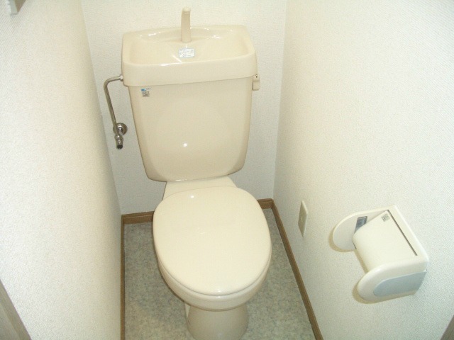 トイレ　別号室