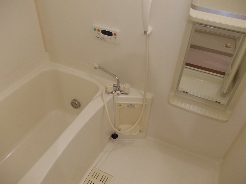 バス・シャワールーム　図面と現状に相違がある場合には現状を優先